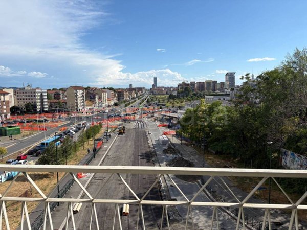 appartamento in vendita a Torino in zona Borgata Vittoria
