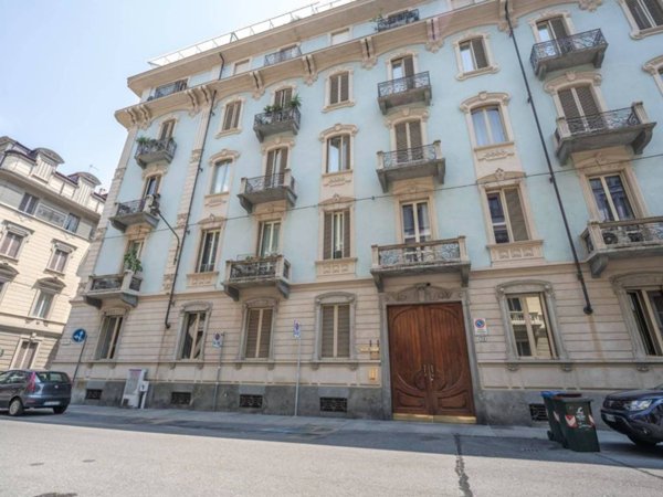 appartamento in vendita a Torino in zona Crocetta