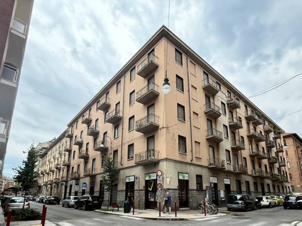 negozio in vendita a Torino in zona Crocetta