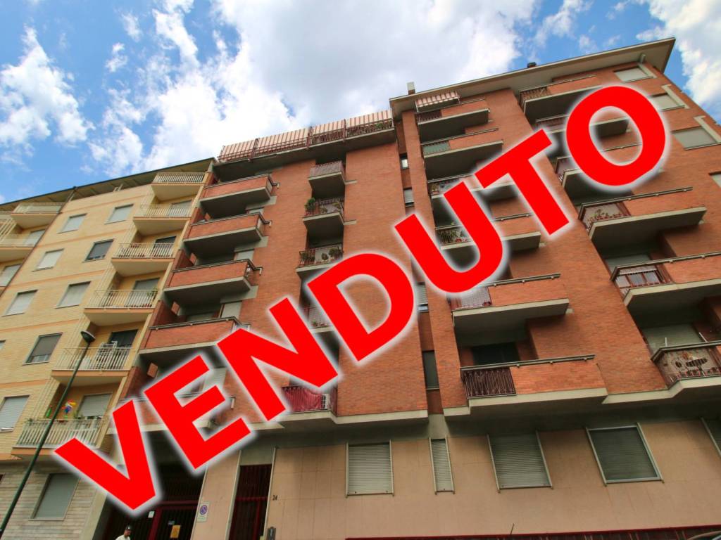 appartamento in vendita a Torino in zona Lingotto
