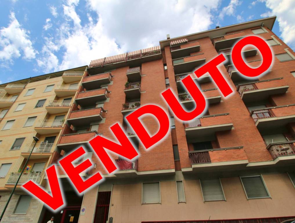 appartamento in vendita a Torino in zona Lingotto
