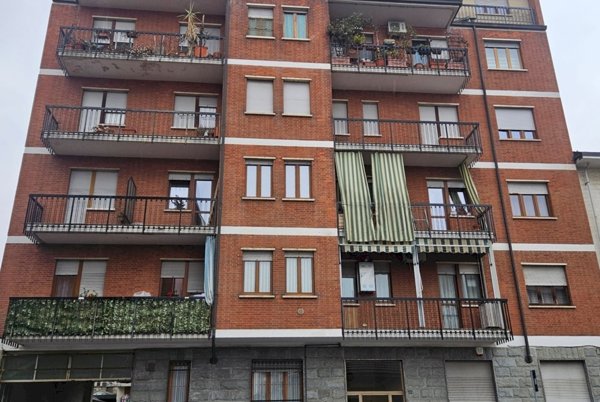 appartamento in vendita a Torino in zona Mirafiori Sud