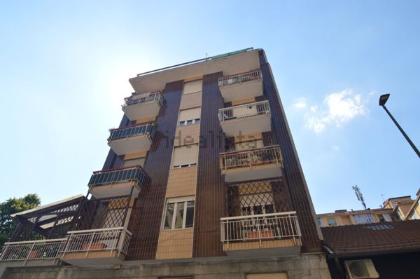 appartamento in vendita a Torino in zona Lingotto