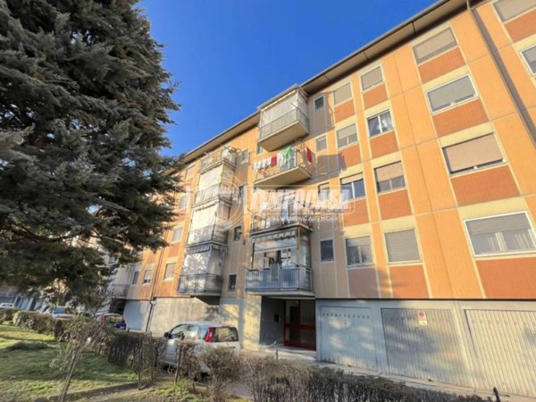 appartamento in vendita a Torino in zona Falchera