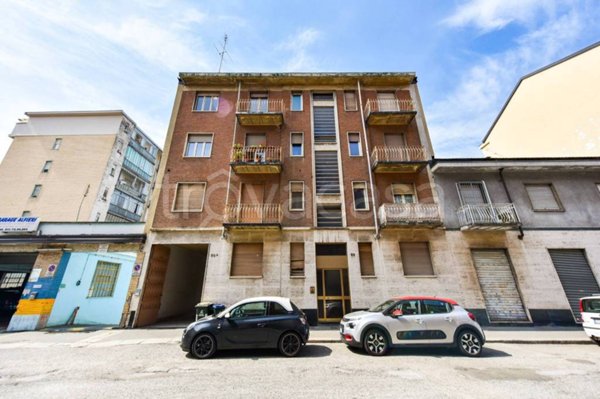 appartamento in vendita a Torino in zona Lucento