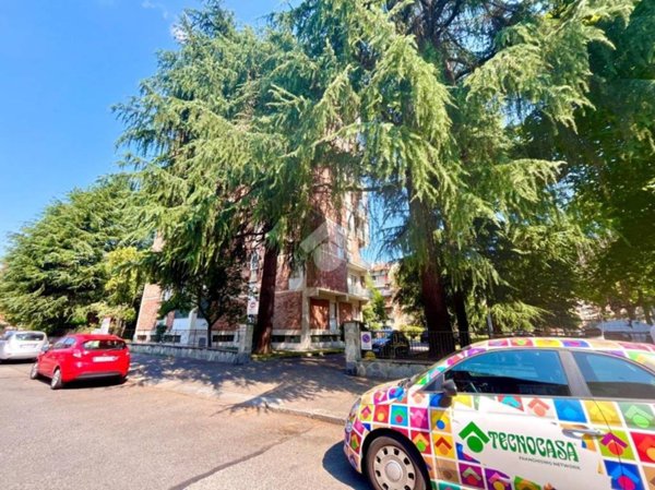appartamento in vendita a Torino in zona Vallette