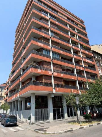 appartamento in vendita a Torino in zona San Salvario