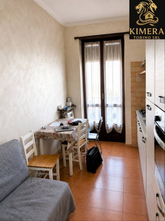 appartamento in vendita a Torino in zona Borgata Vittoria