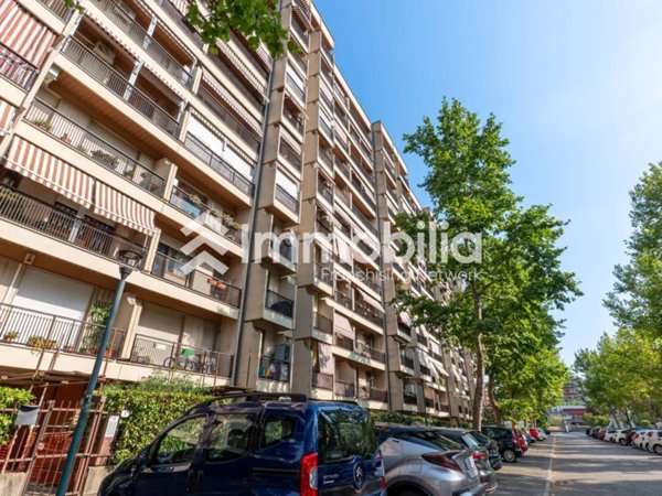 appartamento in vendita a Torino in zona Mirafiori Nord