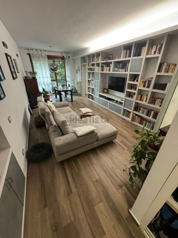 appartamento in vendita a Torino in zona Pozzo Strada