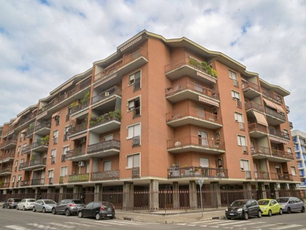 appartamento in vendita a Torino in zona Parella