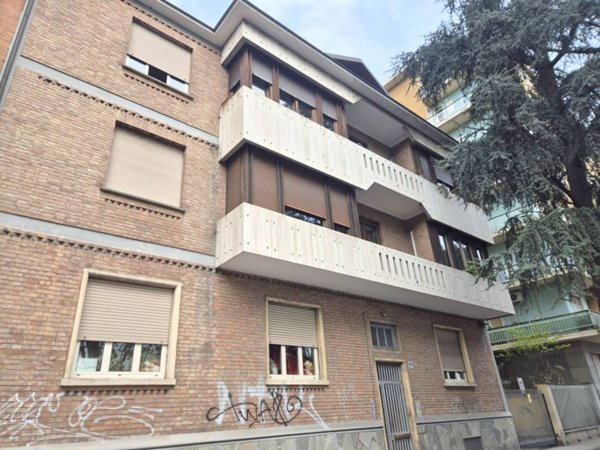 appartamento in vendita a Torino in zona San Salvario