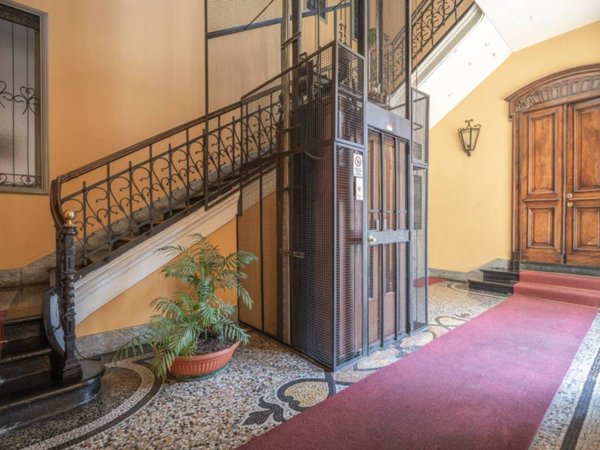appartamento in vendita a Torino in zona Crocetta