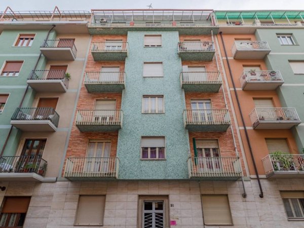 appartamento in vendita a Torino in zona Santa Rita