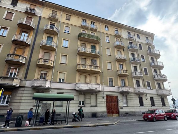 appartamento in vendita a Torino in zona Borgata Vittoria