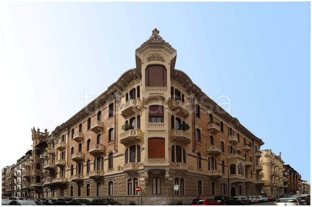 ufficio in vendita a Torino in zona Cit Turin