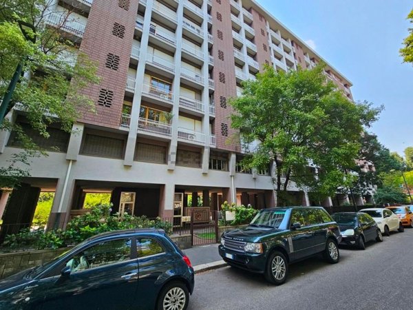 appartamento in vendita a Torino in zona Cit Turin