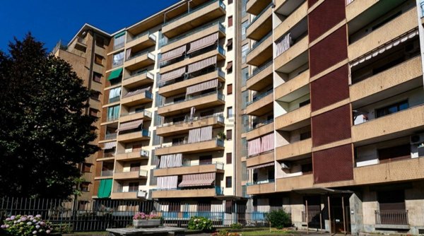 appartamento in vendita a Torino in zona Lingotto