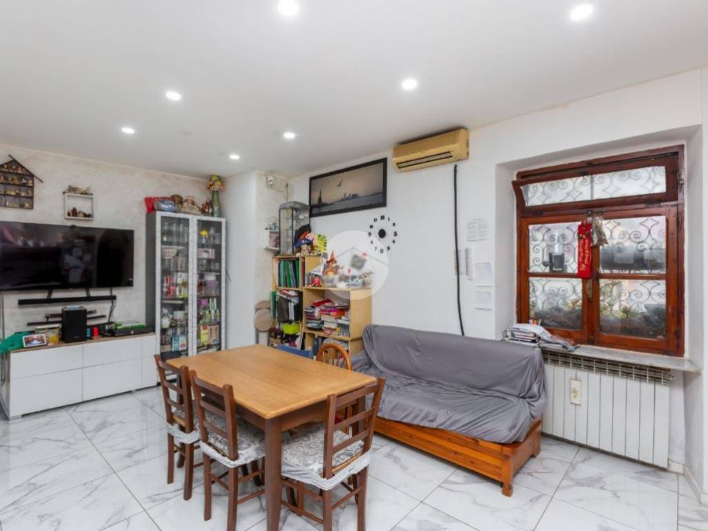 appartamento in vendita a Torino in zona Borgata Vittoria