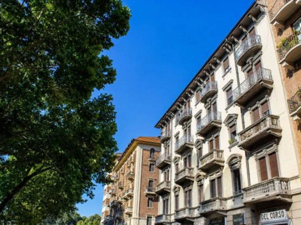 appartamento in vendita a Torino in zona Crocetta