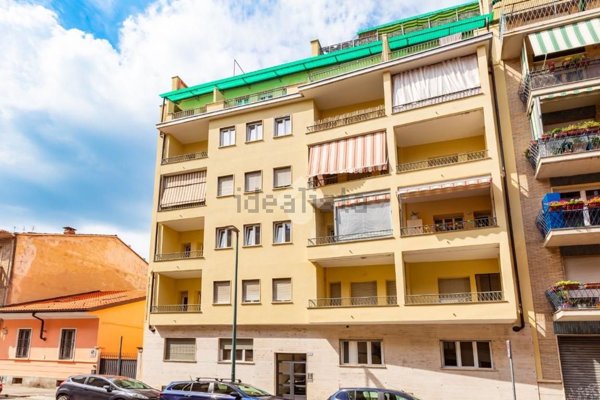appartamento in vendita a Torino in zona Parella