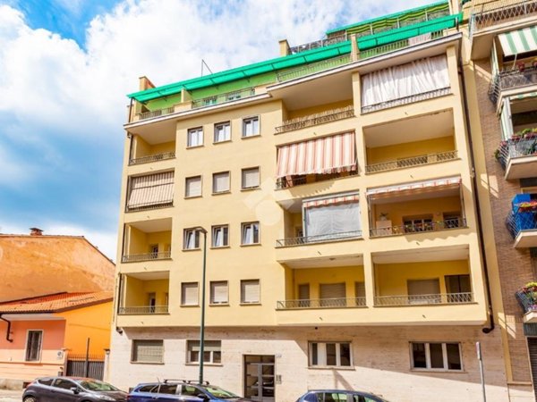 appartamento in vendita a Torino in zona Parella