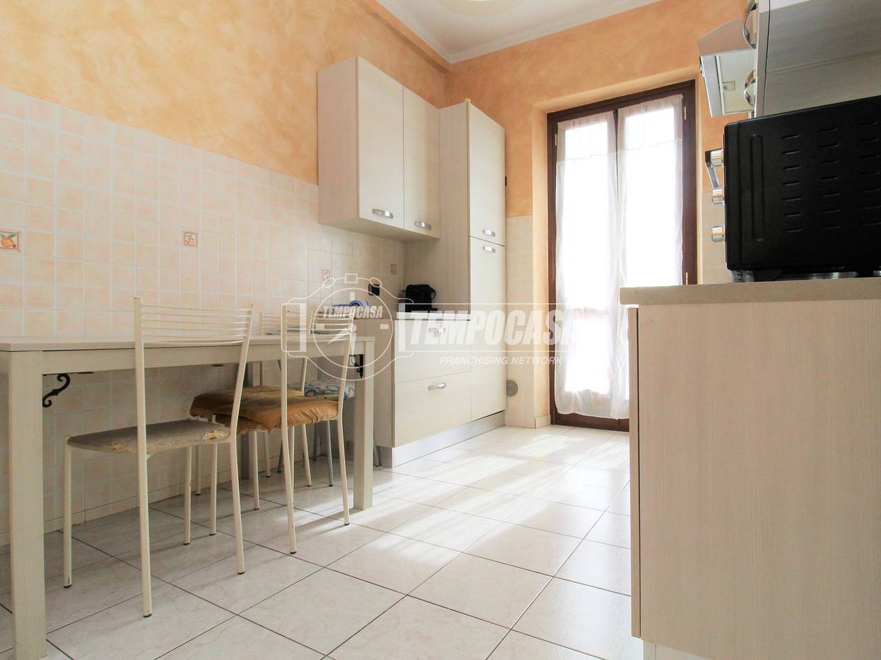 appartamento in vendita a Torino in zona Borgata Vittoria