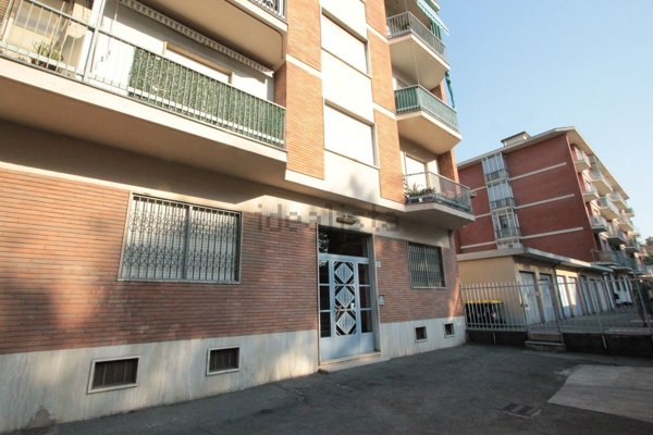 appartamento in vendita a Torino in zona Mirafiori Nord