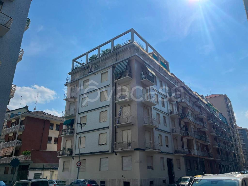 appartamento in vendita a Torino in zona Vanchiglietta