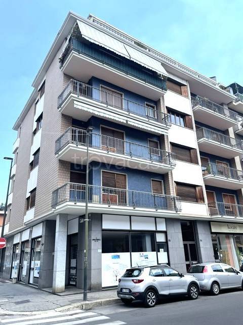 appartamento in vendita a Torino in zona Parella