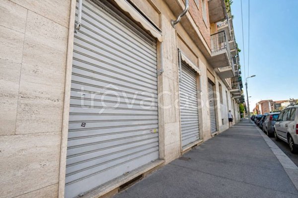 negozio in vendita a Torino in zona Pozzo Strada