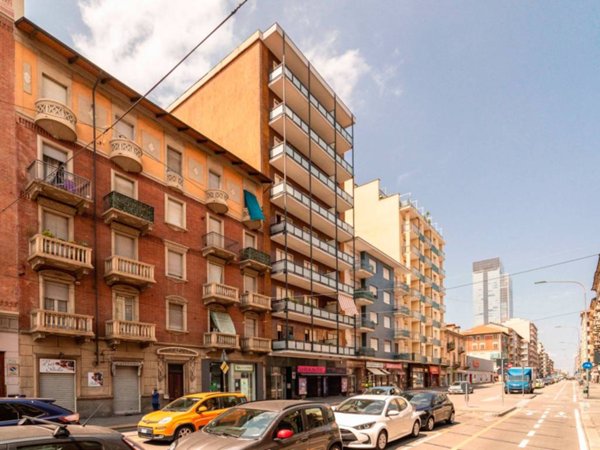 appartamento in vendita a Torino in zona Millefonti