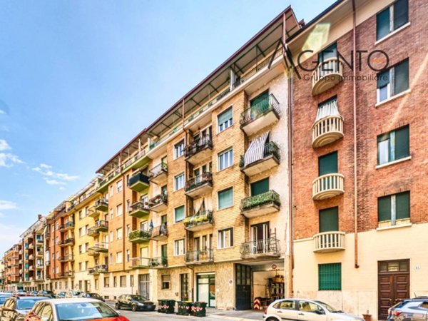 appartamento in vendita a Torino in zona Parella