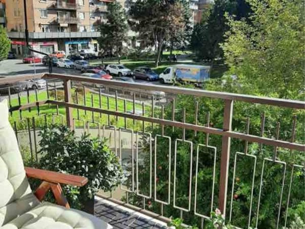 appartamento in vendita a Torino in zona Parella