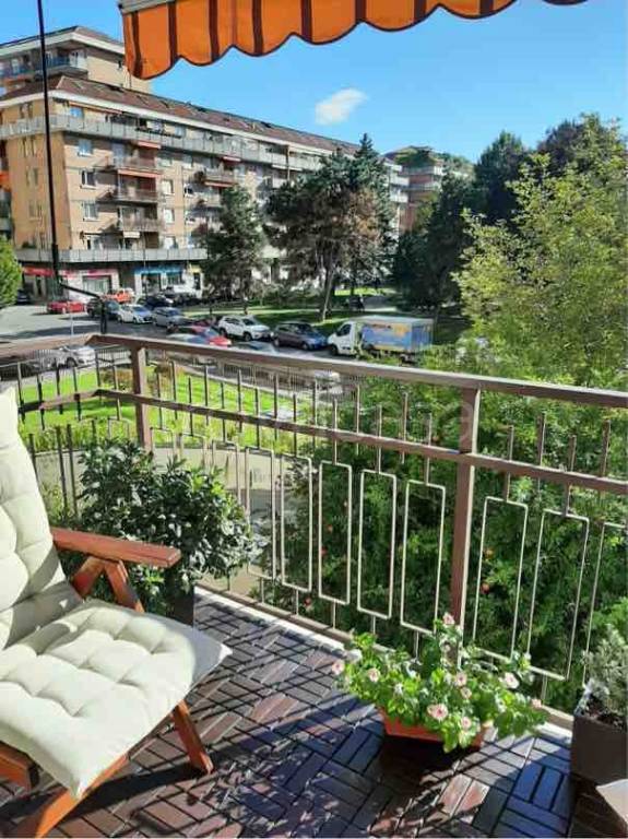 appartamento in vendita a Torino in zona Pozzo Strada