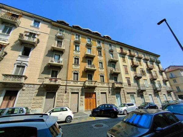 appartamento in vendita a Torino in zona Vanchiglietta