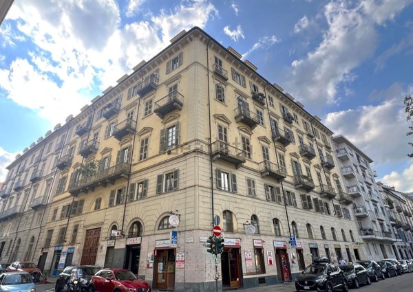 appartamento in vendita a Torino in zona Centro Storico