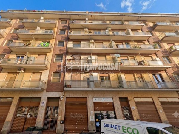 appartamento in vendita a Torino in zona Lingotto