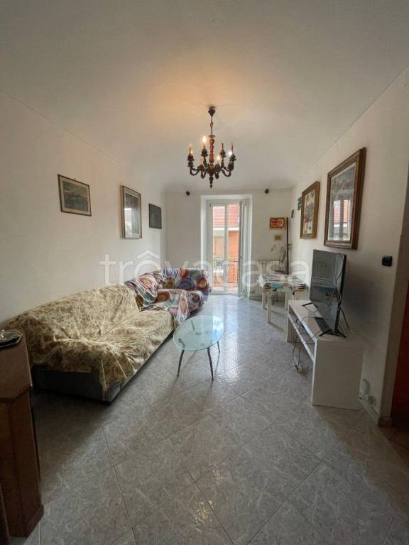 appartamento in vendita a Torino in zona Cenisia
