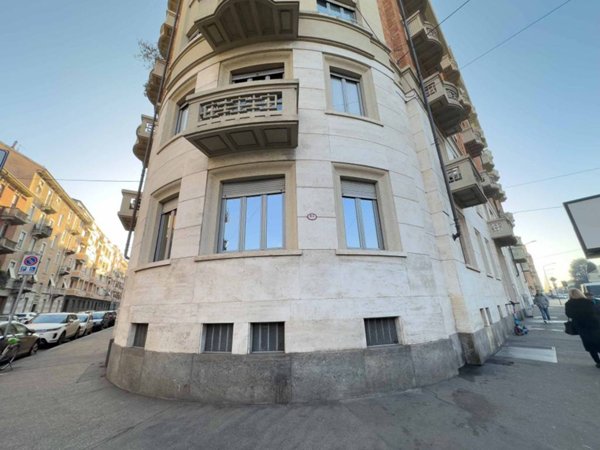 ufficio in vendita a Torino in zona Campidoglio
