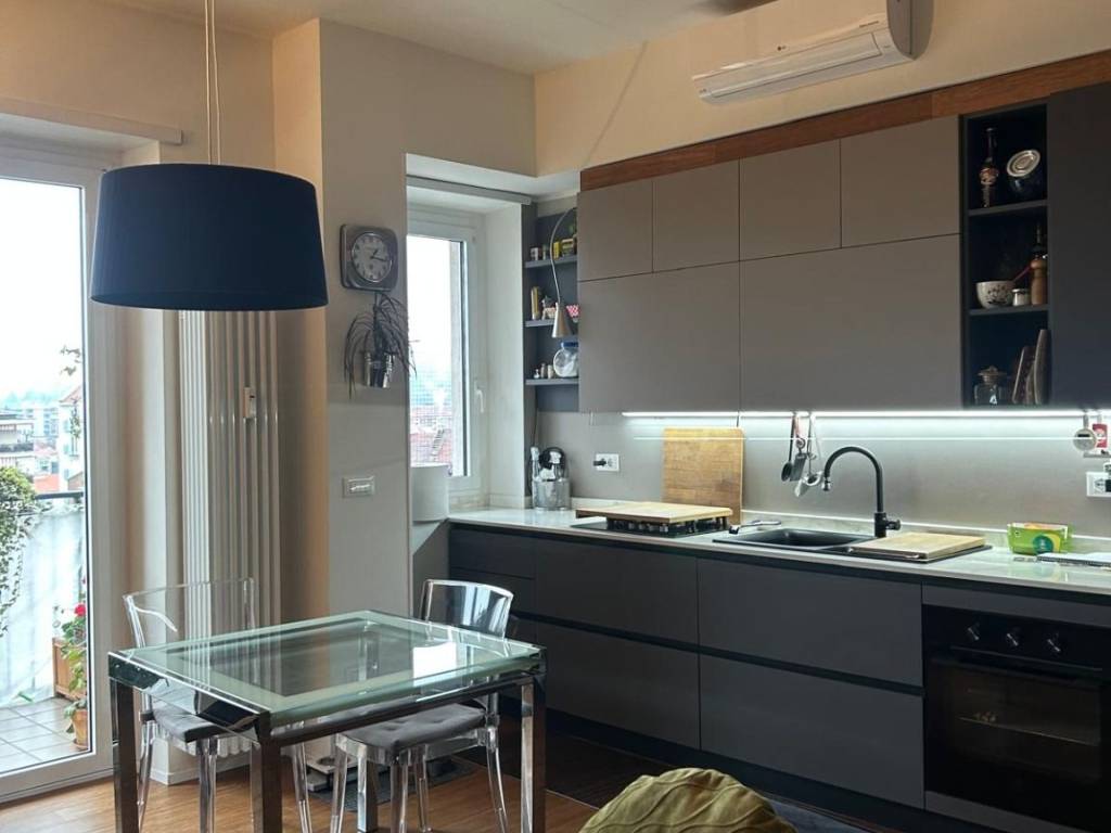 appartamento in vendita a Torino in zona Vanchiglietta
