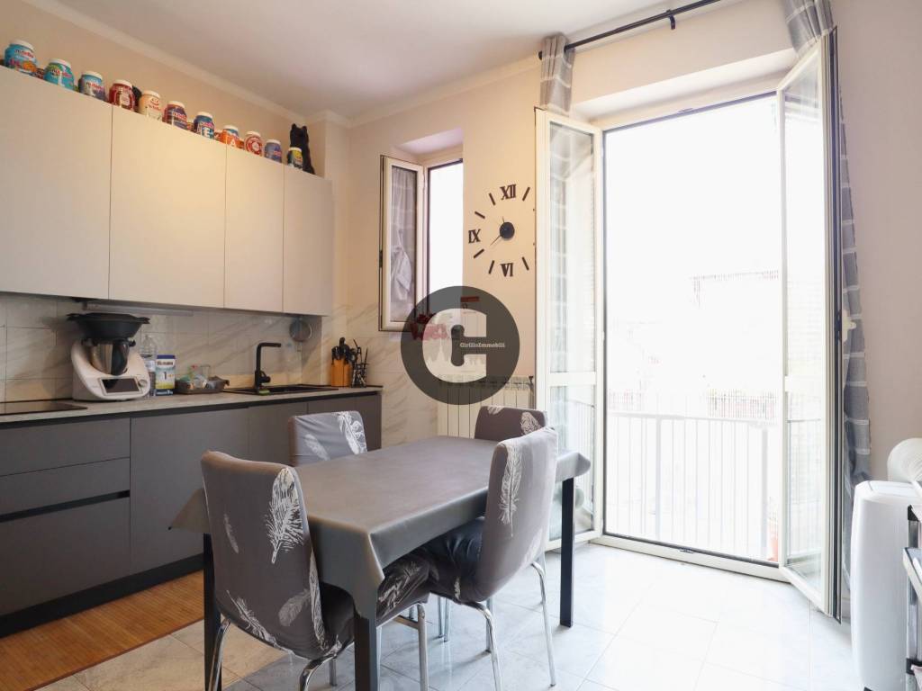appartamento in vendita a Torino in zona Vanchiglietta