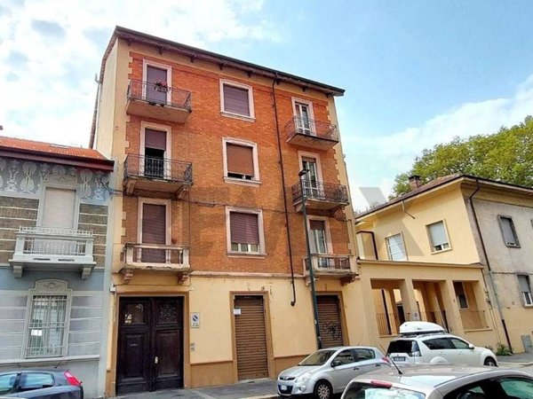 appartamento in vendita a Torino in zona Aurora