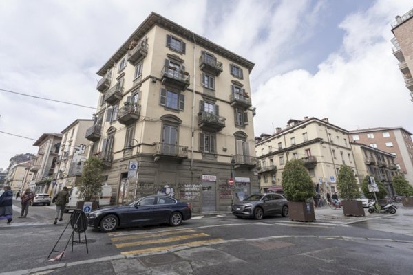 appartamento in vendita a Torino in zona Aurora