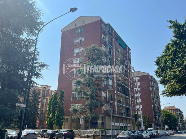 appartamento in vendita a Torino in zona Mirafiori Nord