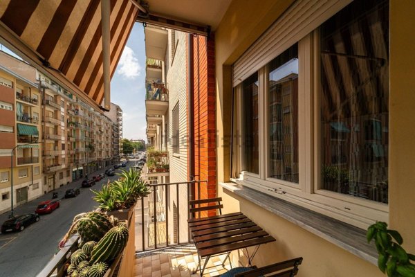 appartamento in vendita a Torino in zona Santa Rita