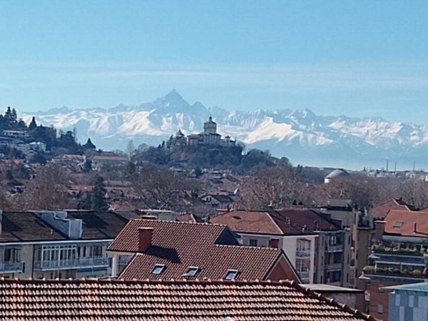 appartamento in vendita a Torino in zona Vanchiglietta