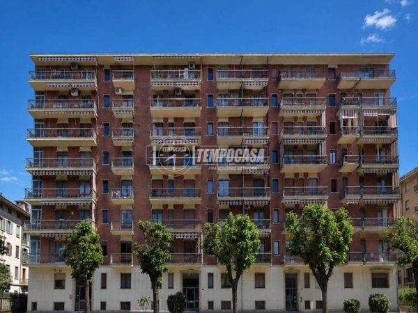 appartamento in vendita a Torino in zona Lucento