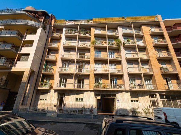 appartamento in vendita a Torino in zona Parella