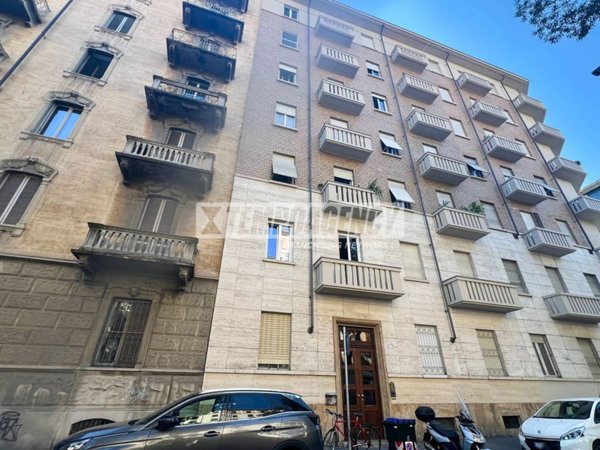 appartamento in vendita a Torino in zona Campidoglio